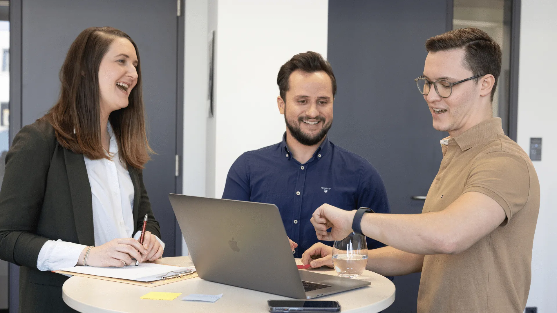 Überstundenpauschale vs. All-In Vertrag